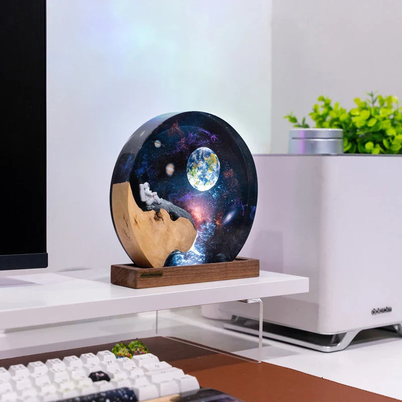 Lampe de Chevet Originale - Aventures Spatiales en Résine